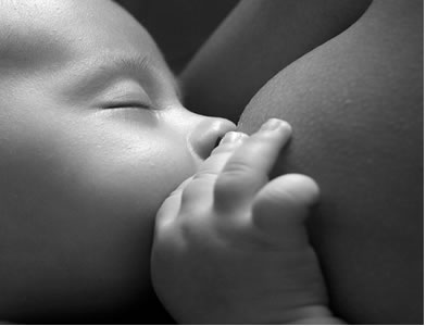 O leite materno é essencial para o bebê